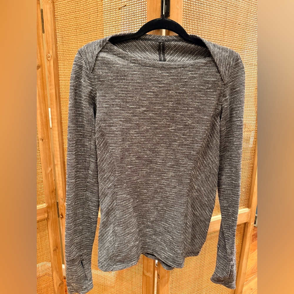 lululemon athletica Charcoal Long Sleeve Top
